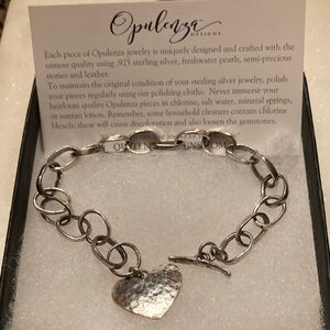 Opulenza Designs Sterling Silver Chain Link with Heart Toggle Bracelet